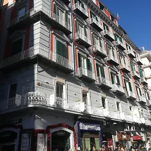 dimora-del-plebiscito-bb.hotels-amalfi.com/