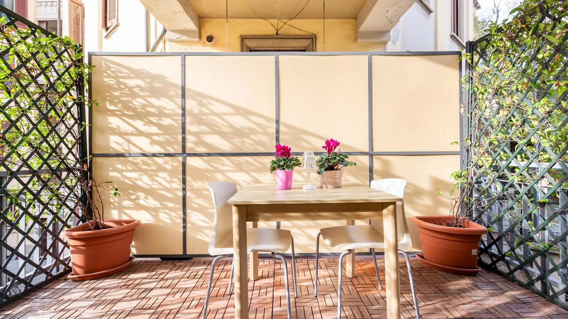 new studio apartment sauro orange Milano