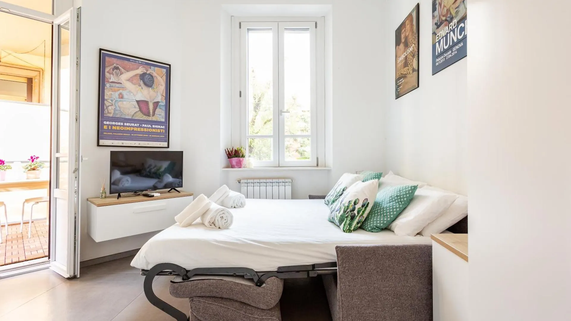 new studio apartment sauro orange Milano Italia